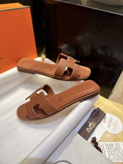  Hermes Women's Oran Sandal Flat CalfSkin #3333 - Image 2