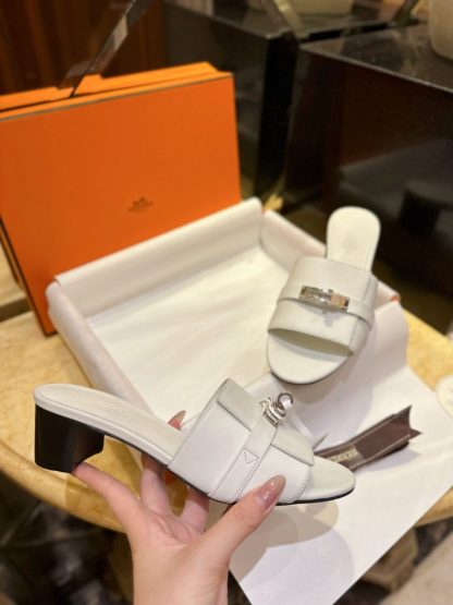 Replica Hermes Women's GIGI 50 Sandal white CalfSkin #3337