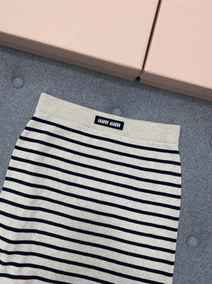  Miu Miu Cotton crew-neck sweater with Skirt set 2024 #3317 - Image 14
