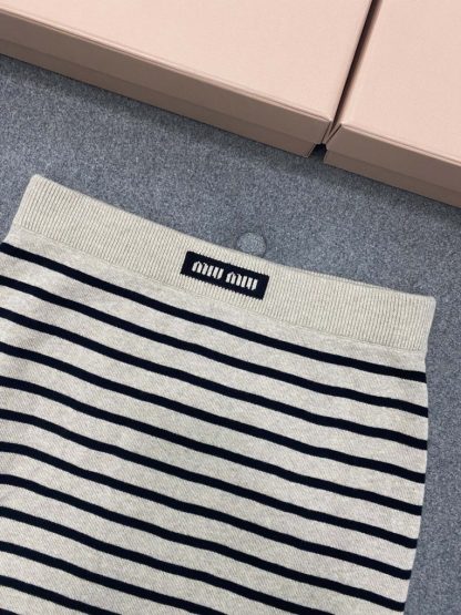  Miu Miu Cotton crew-neck sweater with Skirt set 2024 #3317 - Image 16