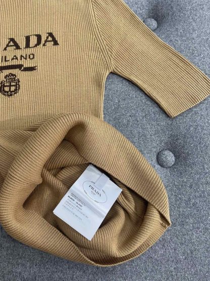  Prada Silk crew-neck sweater with logo Women sweatshirt 2024 #3305 - Image 7