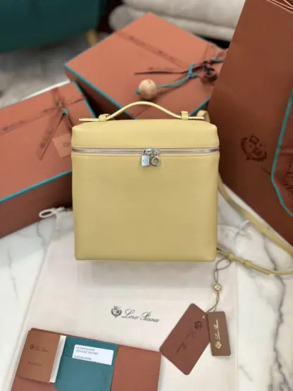 Replica Loro Piana Extra Pocket backpack L23.5 Calfskin #3123