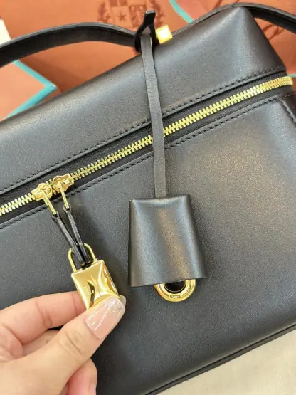  Loro Piana Extra Bag L27 Calfskin #3076 - Image 6