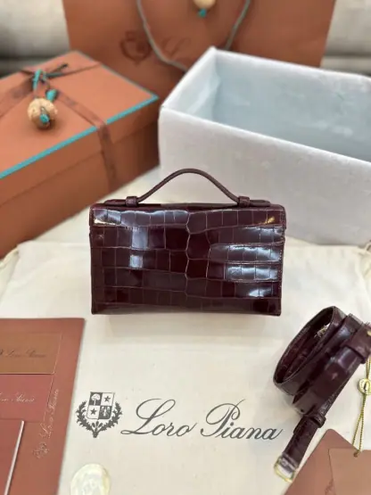  Loro Piana Extra Pocket L19 Alligator Leather Bag #3051 - Image 6