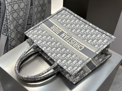  Dior Medium Dior Book Tote Ecru and Gray Dior Oblique Embroidery #3265 - Image 4