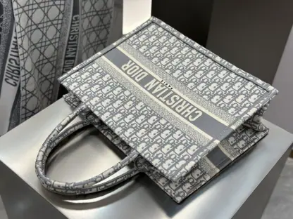  Dior Medium Dior Book Tote Ecru and Gray Dior Oblique Embroidery #3265 - Image 4