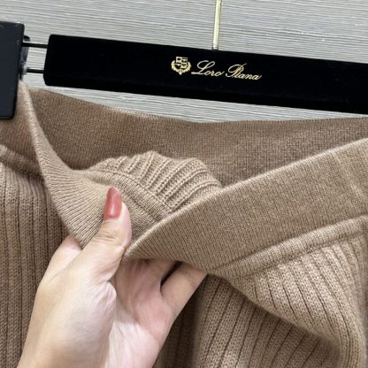  Loro Piana Cervatto Cardigan with Cervatto Skirt Baby Cashmere 2024 #3243 - Image 15