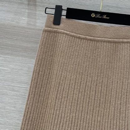  Loro Piana Cervatto Cardigan with Cervatto Skirt Baby Cashmere 2024 #3243 - Image 16