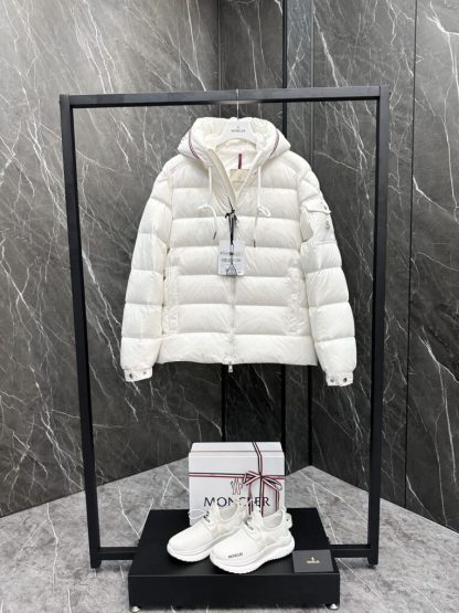 Replica Moncler PAVIN DOWN JACKET WHITE #3557