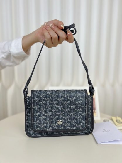 Replica Goyard Plumet Pocket Wallet Strap Bag Grey #3402