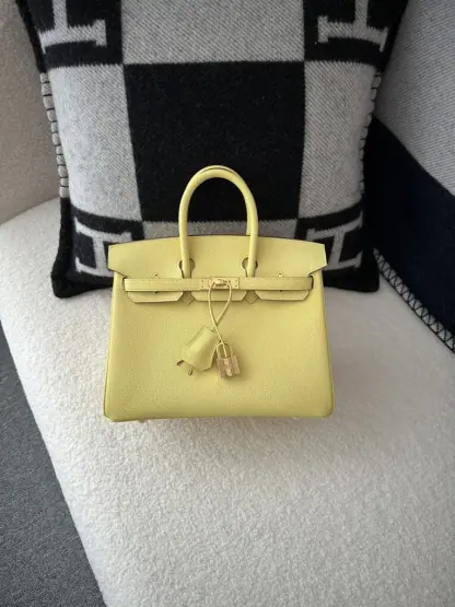  Hermes Birkin 25cm 1Z Jaune poussin Handmade Hand Stitching Epsom Gold #3519 - Image 12