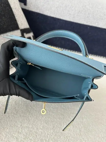  Hermes Kelly 25 CC75 Blue jean Handmade Epsom Gold #3546 - Image 6