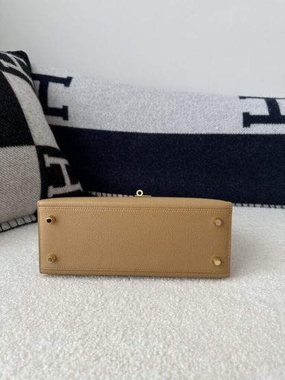  Hermes Kelly 25 0M Chai Handmade Epsom Gold #3544 - Image 6