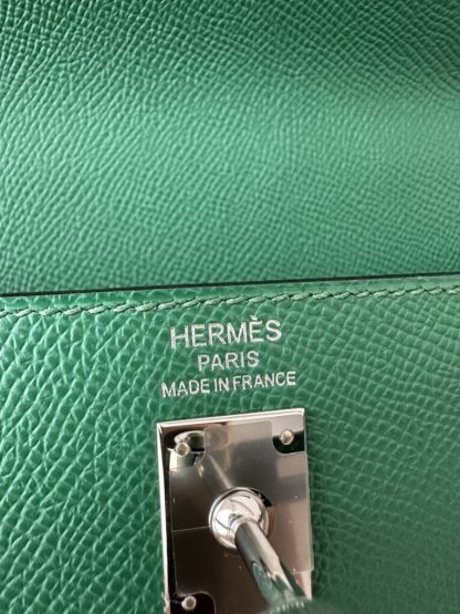  Hermes Kelly 25 Z6 Malachite Handmade Epsom Gold #3543 - Image 4