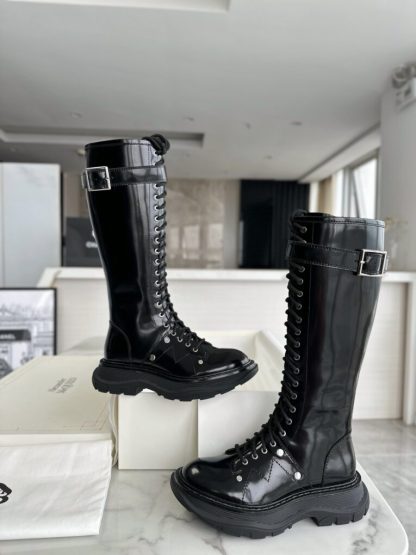  Alexander Mcqueen Women's Tread Slick Knee-high Boot in Black/silver #3717 - Image 9