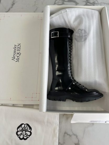  Alexander Mcqueen Women's Tread Slick Knee-high Boot in Black/silver #3717 - Image 7