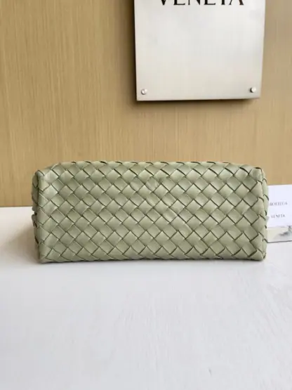  Bottega Veneta Medium Andiamo Tote Bag Top handle bag Travertine #3640 - Image 10