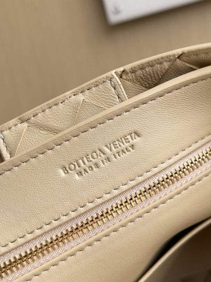  Bottega Veneta Small Andiamo Tote Bag Top handle bag Light butterscotch #3648 - Image 6