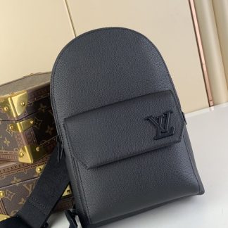 Replica Louis Vuitton Pilot Slingbag M23736 Encre Men's Bag Black #3616