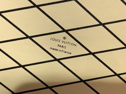  Louis Vuitton Petite Malle M24303 #3595 - Image 2