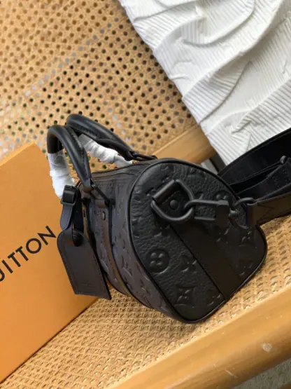  Louis Vuitton Keepall Bandoulière 25 M20900 VIP #3592 - Image 15