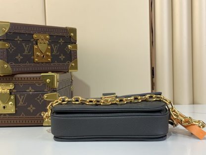  Louis Vuitton Pochette Métis East West M46595 Quality Bag #3732 - Image 9