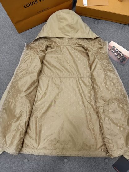  Louis Vuitton Monogram Reversible Nylon Windbreaker Jacket #3598 - Image 8