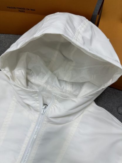  Louis Vuitton Monogram Reversible Nylon Windbreaker 1AFRH3 Jacket #3596 - Image 8