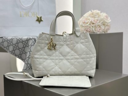 Replica Medium Dior Toujours Bag White Macrocannage Calfskin #3621