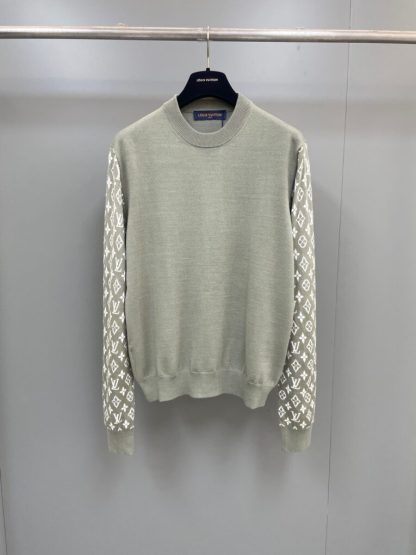 Replica Louis Vuitton Men's Long-Sleeved Cashmere Mix Signature Crewneck 1AFHTX #3611