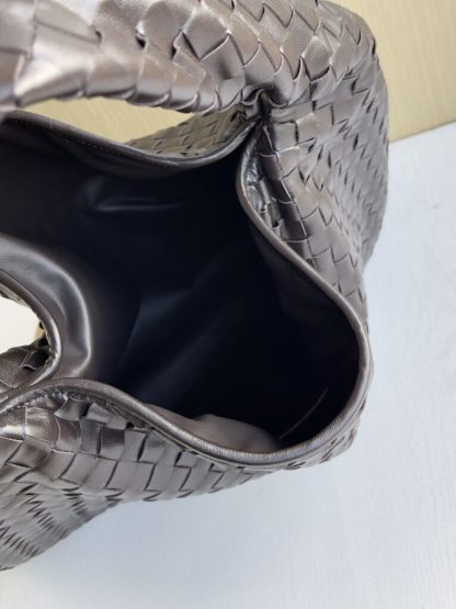 Bottega Veneta Large Hop Fondant Calf Leather Shoulder Bag #3686 - Image 11
