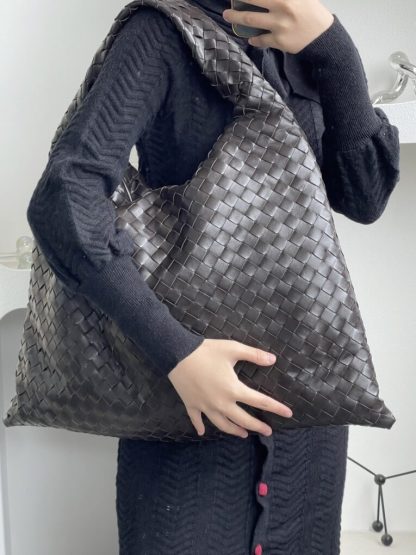  Bottega Veneta Large Hop Fondant Calf Leather Shoulder Bag #3686 - Image 5