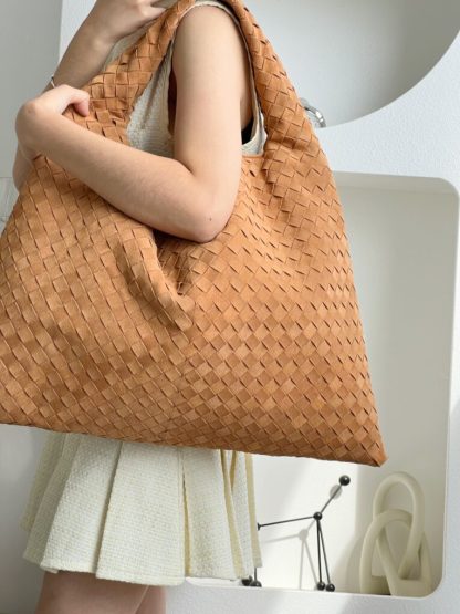  Bottega Veneta Suede Large Hop Brown Shoulder Bag #3687 - Image 4