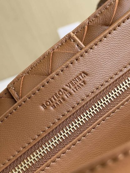 Bottega Veneta Small Andiamo Tote Bag Top handle bag Dark praline #3647 - Image 3