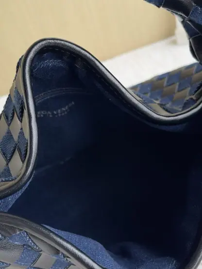  Bottega Veneta Small Hop Shoulder bag with Intrecciato craftsmanship in leather and denim #3655 - Image 5