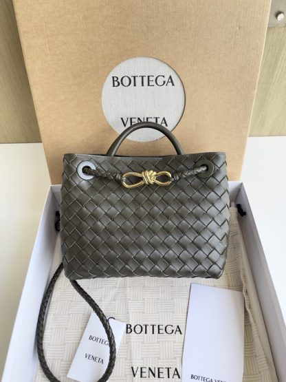  Bottega Veneta Small Andiamo Tote Bag Top handle bag Fondant #3646 - Image 6