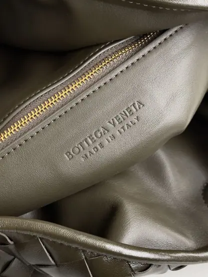  Bottega Veneta Large Hop Kaki Shoulder Bag #3685 - Image 9