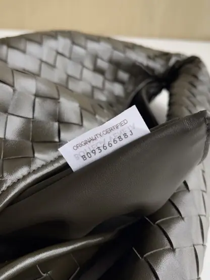  Bottega Veneta Large Hop Kaki Shoulder Bag #3685 - Image 10