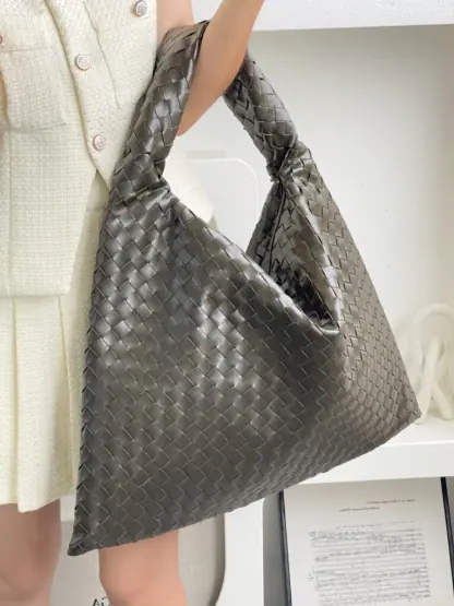  Bottega Veneta Large Hop Kaki Shoulder Bag #3685 - Image 3
