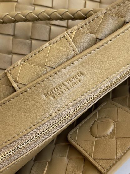  Bottega Veneta Small Andiamo Tote Bag Top handle bag Dark praline #3650 - Image 4