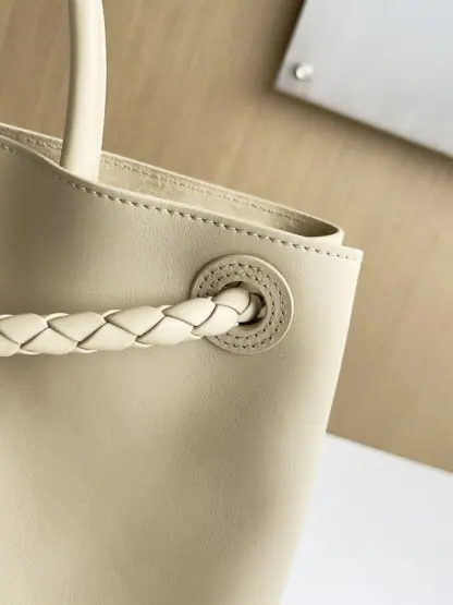  Bottega Veneta Medium Andiamo Tote Bag Light butterscotch #3634 - Image 6