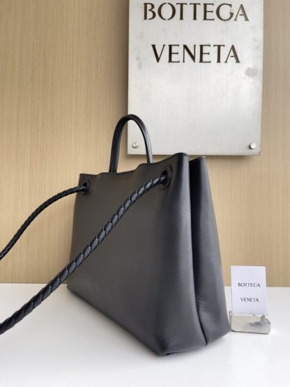  Bottega Veneta Medium Andiamo Tote Bag Black #3633 - Image 2