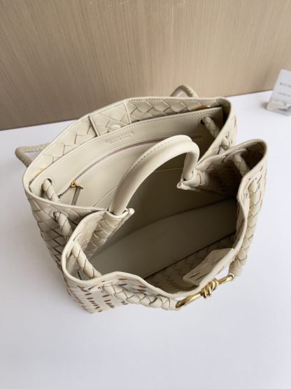  Bottega Veneta Medium Andiamo Tote Bag Top handle bag Light butterscotch #3645 - Image 2