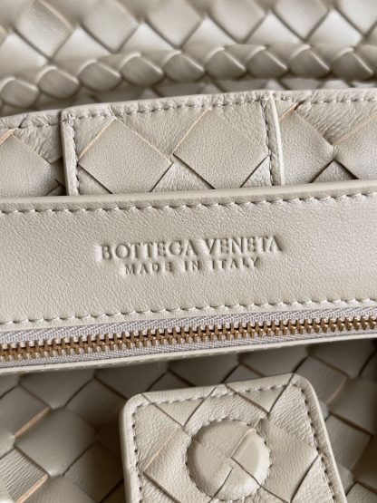  Bottega Veneta Medium Andiamo Tote Bag Top handle bag Light butterscotch #3645 - Image 7