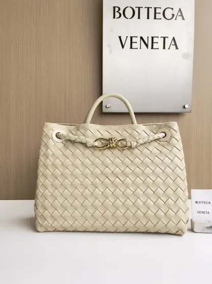Replica Bottega Veneta Medium Andiamo Tote Bag Top handle bag Light butterscotch #3645