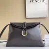 Replica Bottega Veneta Medium Liberta bag Winter Liberta Fondant #3632