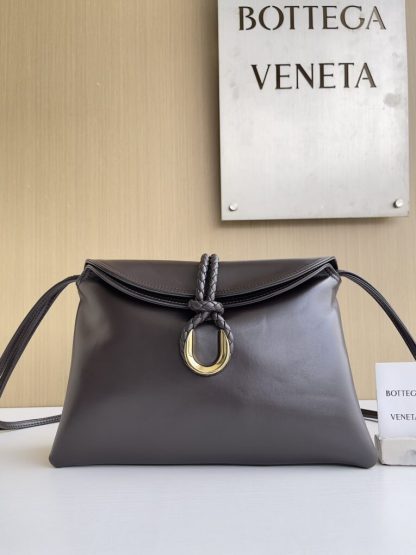 Replica Bottega Veneta Medium Liberta bag Winter Liberta Fondant #3632