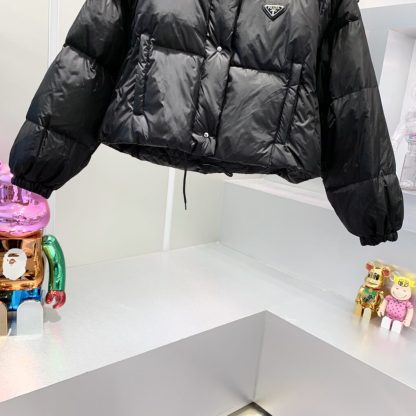  Prada Women's Re-Nylon cropped convertible down jacket Black #3844 - Image 7