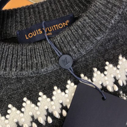  Louis Vuitton Embellished Wool-Cashmere Blend Pullover Cardigan #3903 - Image 22