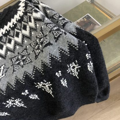  Louis Vuitton Embellished Wool-Cashmere Blend Pullover Cardigan #3903 - Image 10